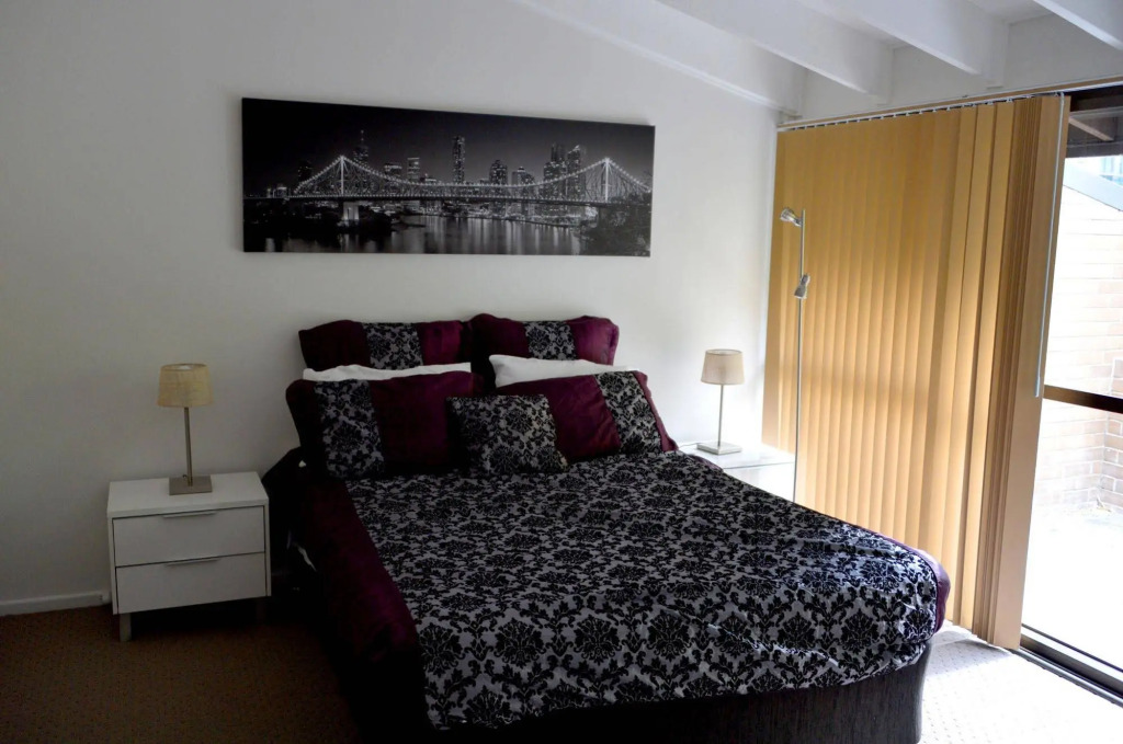 Spring Hill Gardens Apartments