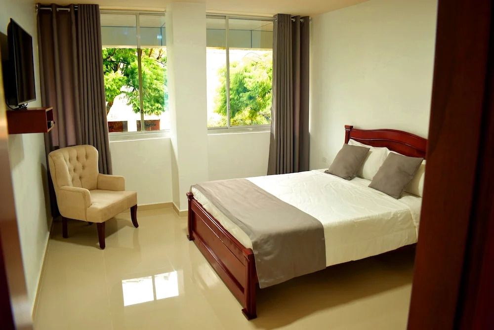Fortune Hotel