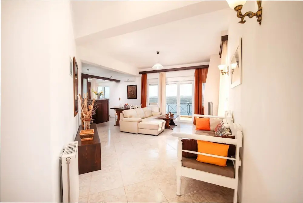 Aptera Dream Apartment