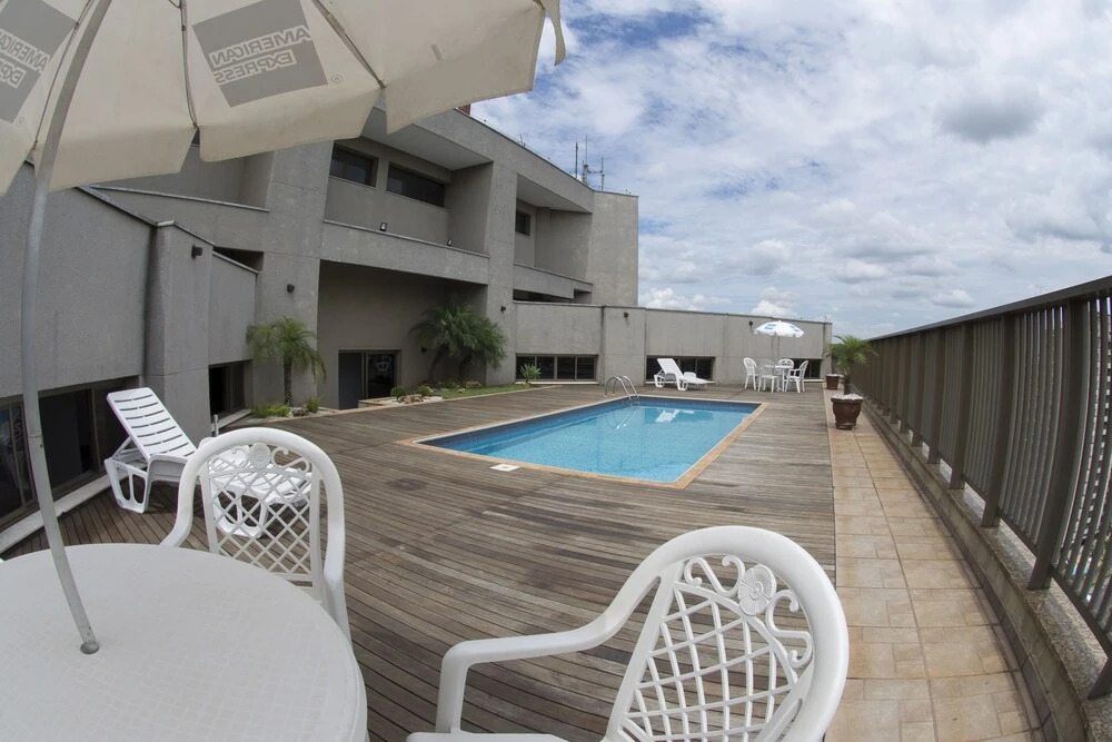 Lagoa Serena Flat Hotel