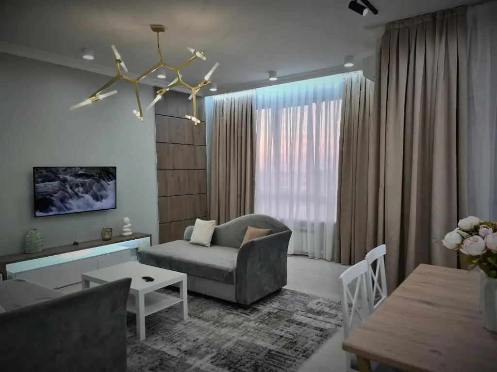 Deluxe Apartment - Tamerlan Residence