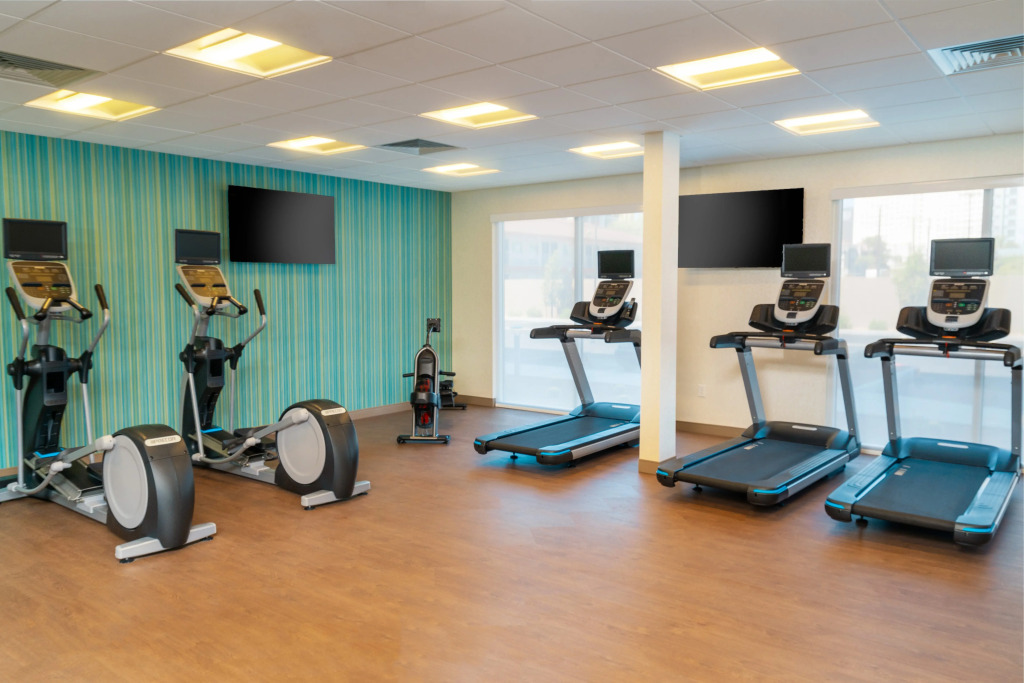 Holiday Inn Express & Suites Las Vegas - E Tropicana by IHG