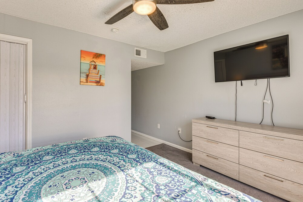Explore Boardwalk Thrills! Central Destin Condo