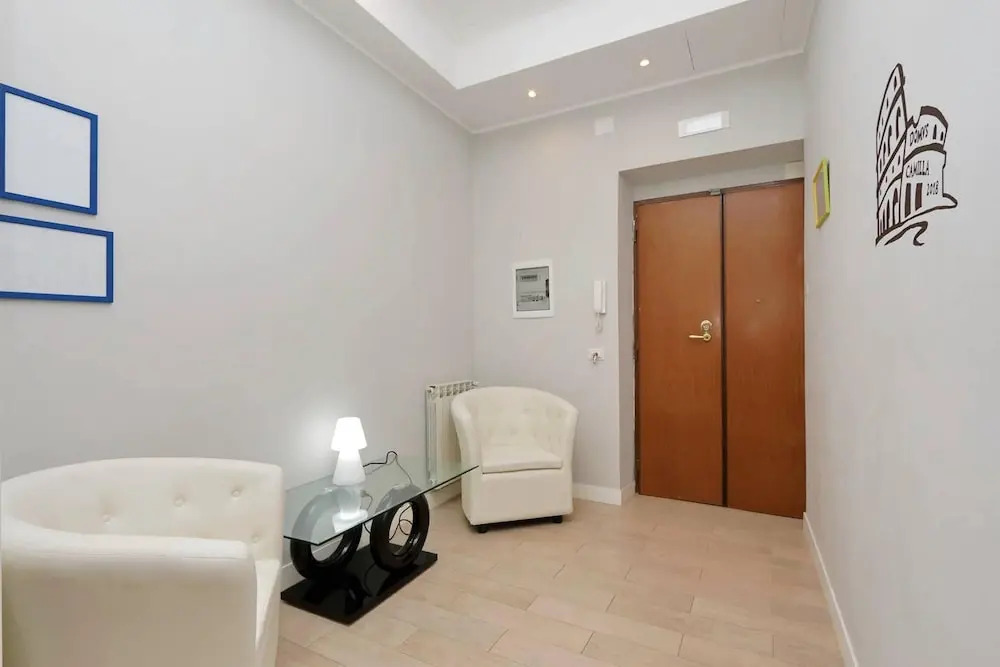 Apartment With 2 Bedrooms In Roma, With Wonderful City View And Wifi
