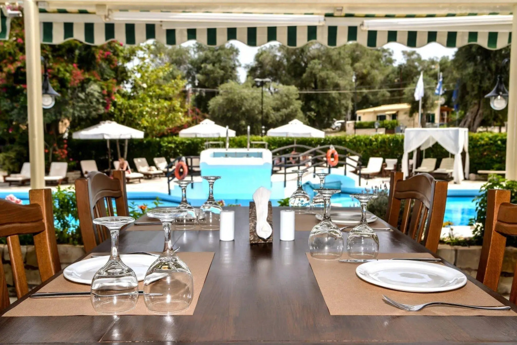 Paxos Club Resort & SPA