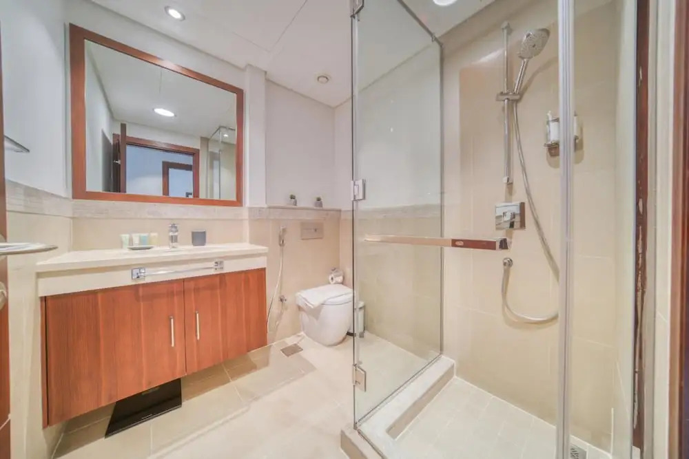 Trendy 2BR Downtown Apt Steps From Burj Khalifa