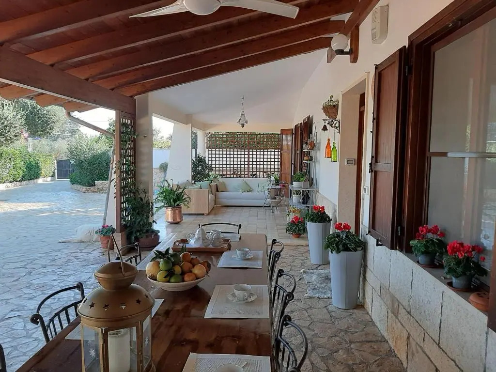 Villa Kyra Bella