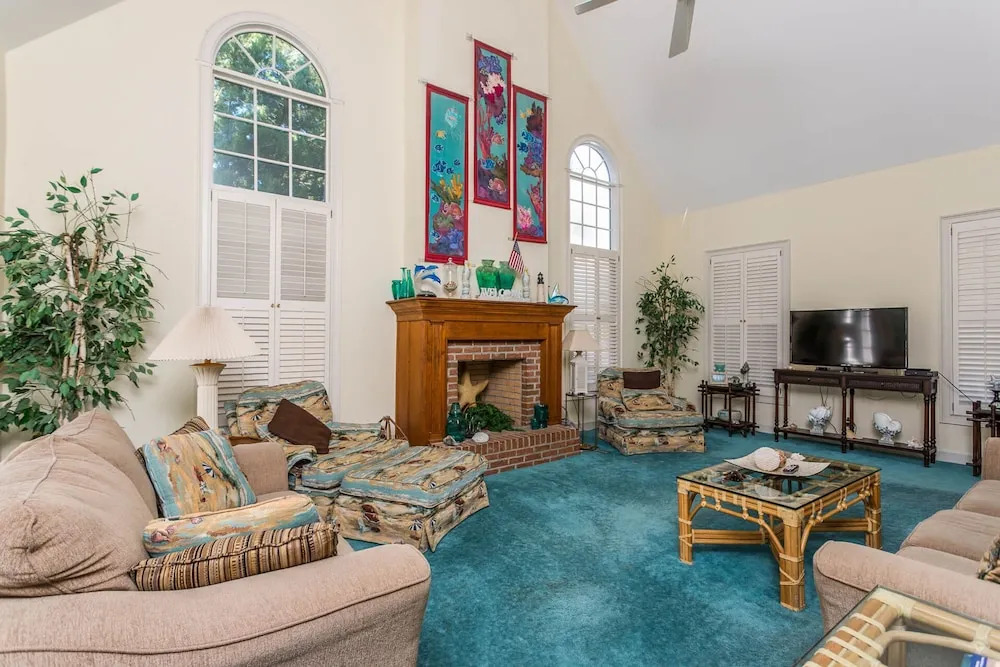 412 Butler Avenue by Hodnett Cooper