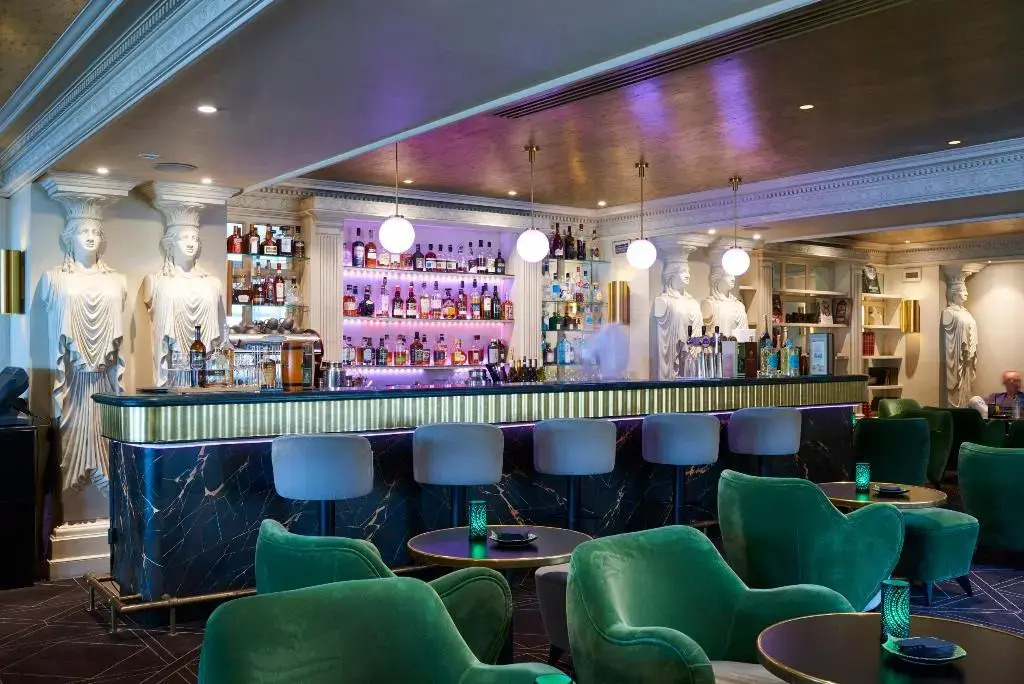 Hotel Barsey by Warwick