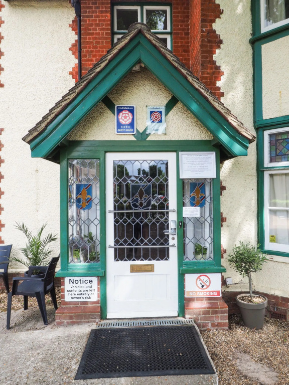 Villa Verde Gatwick