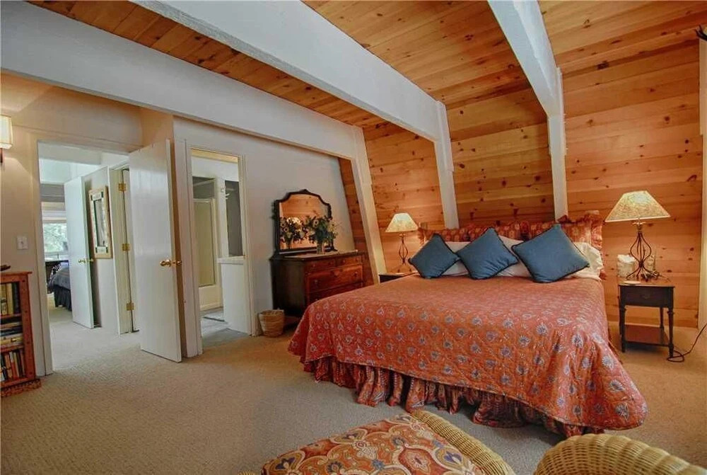 Ping Pong Table in Large Agate Bay Chalet #150