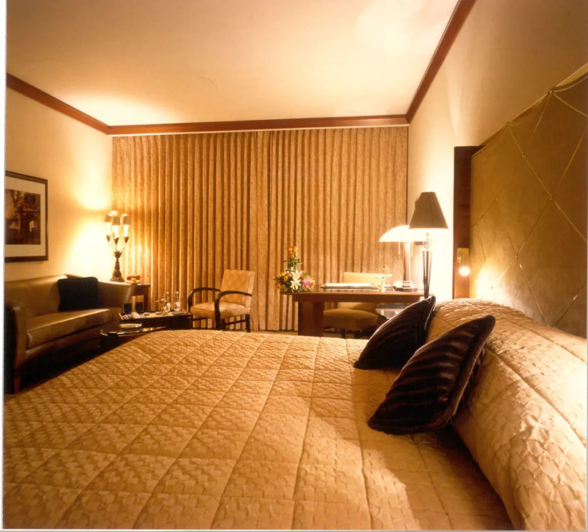 Al Faisaliah Suites