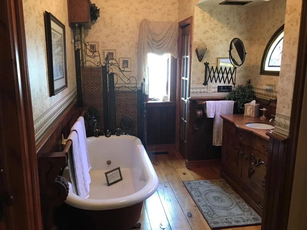 Vinifera, The Inn on Winery Row