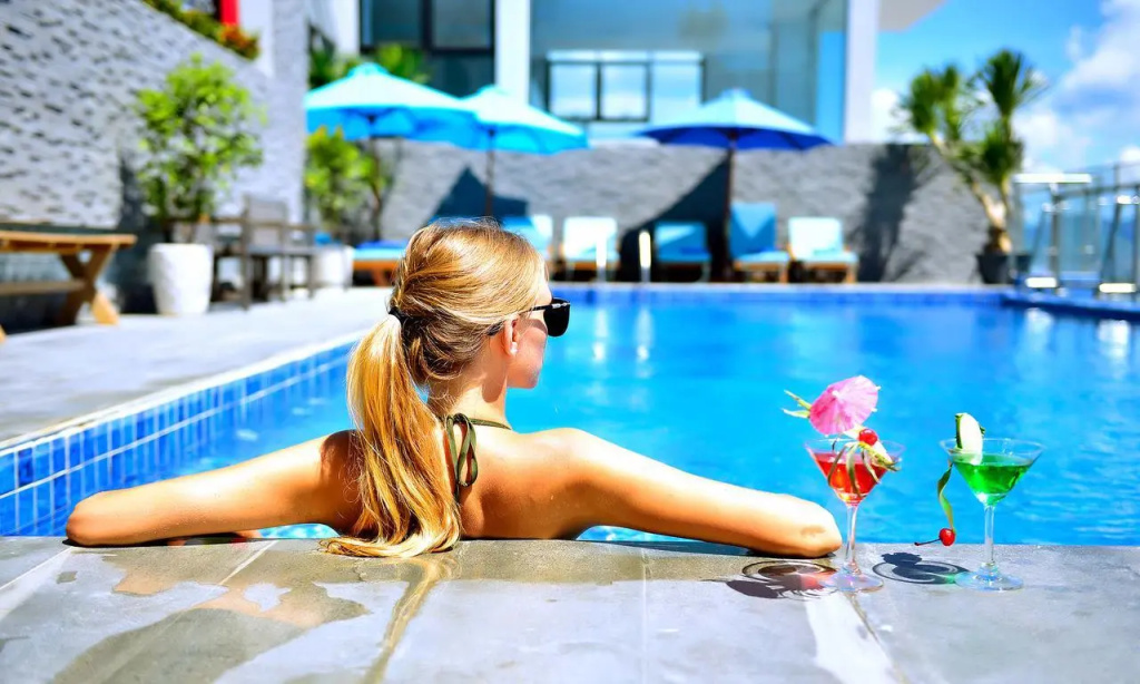 Holi Beach Hotel & Apartments
