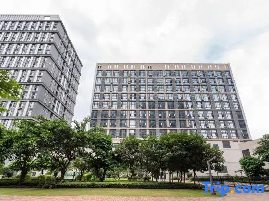 Guangzhou Nuanju Film and Television Theme Apartment