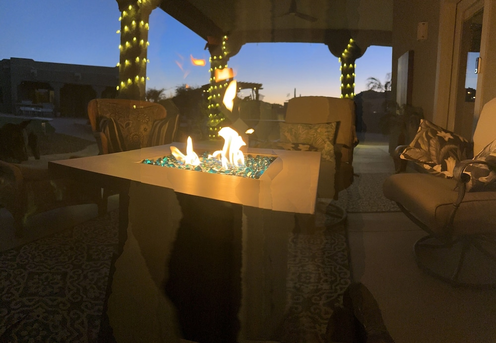 Alanamari Desert Estate, Pool, Spa, Casita 4 Bedroom Home