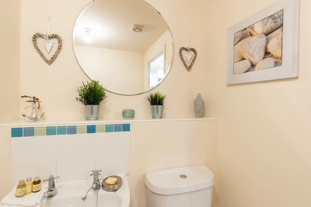 Velvet 2-bed apartment Stewart Place - Ware