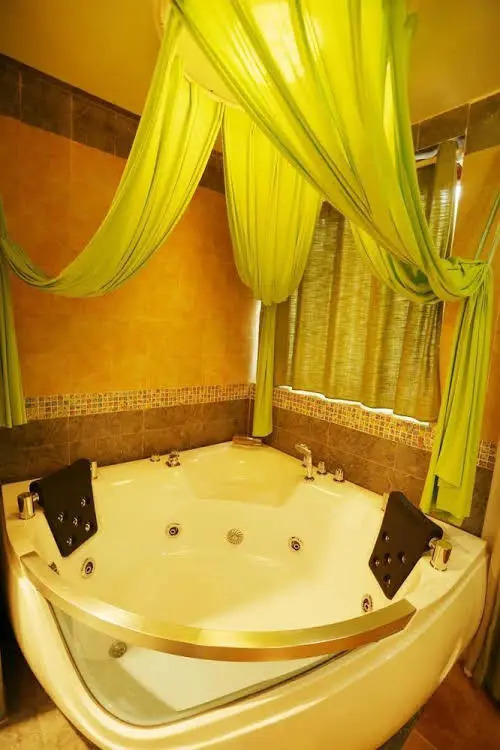 Lijiang Nagelan Inn