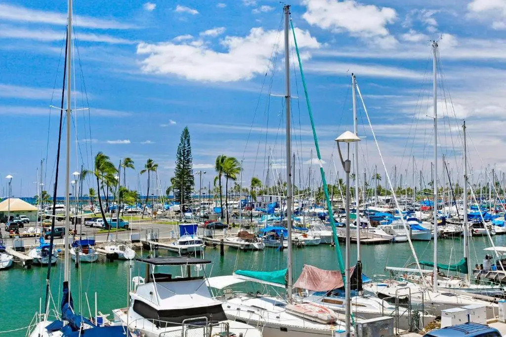 Ilikai Marina #890