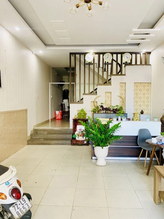 Huong Son Hotel