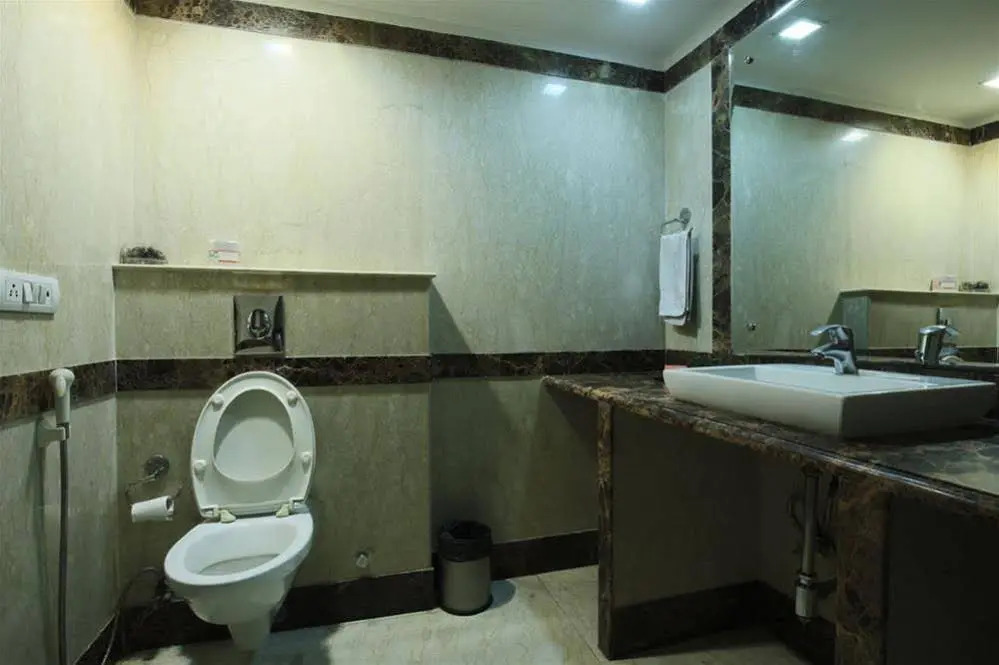 FabHotel Lajpat Nagar