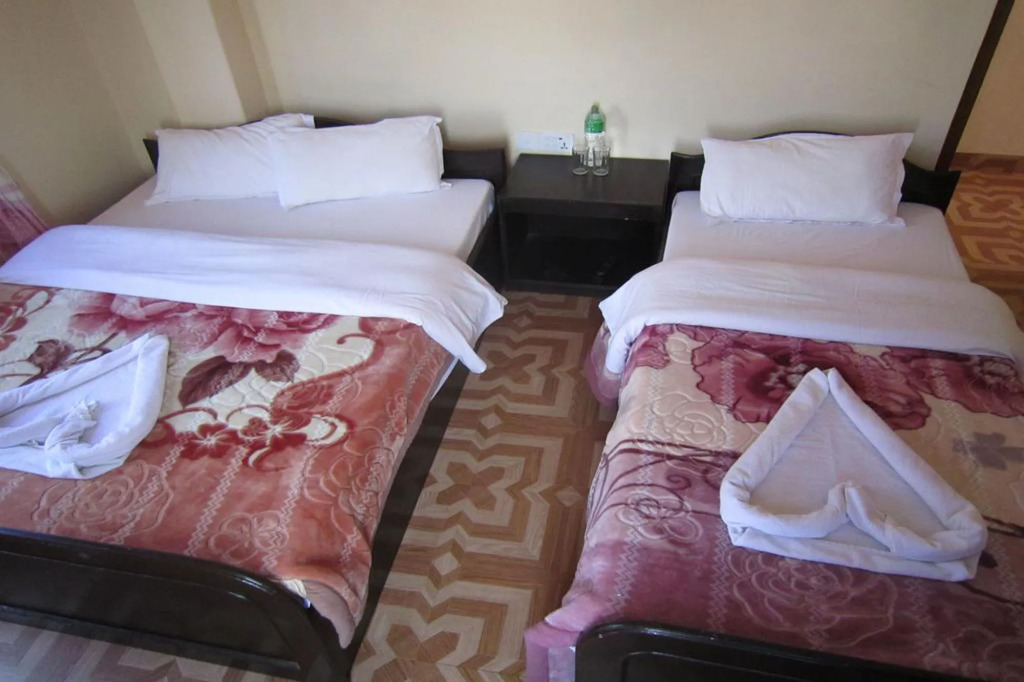 Hotel Sunflower