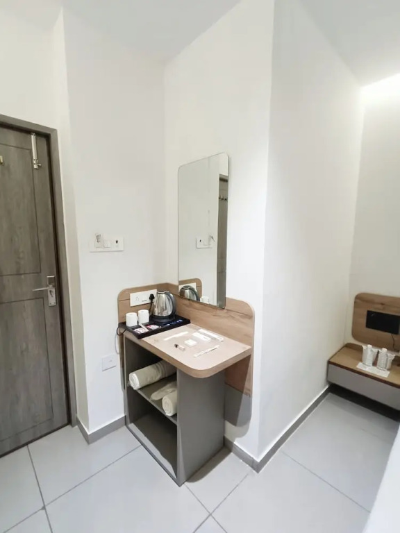 Hotel Kant by GoHotels - Near Shree Dwarkadhish Temple