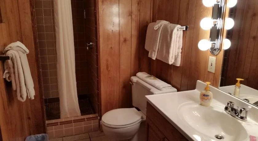 West Winds Lodge