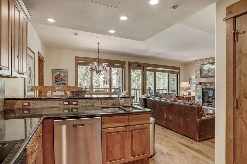 Elegant Updated 3 Bedroom Condo At One Arrowhead Place Condo by RedAwning