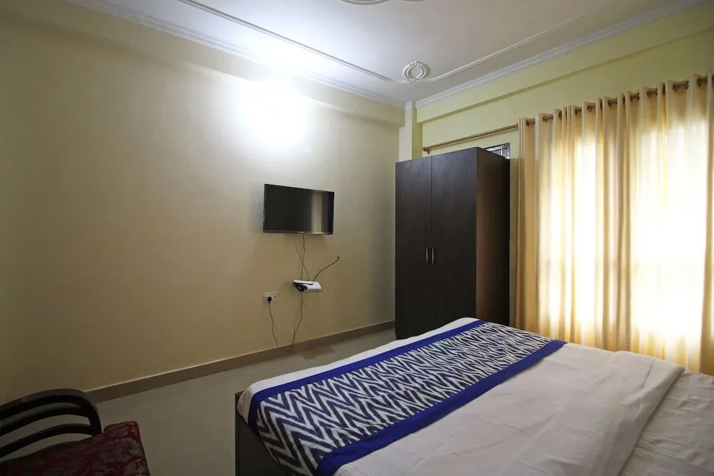 OYO 6928 Home Stay Leena Holiday Homez