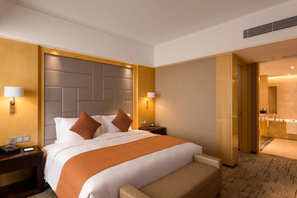 Отель Swissôtel Guangzhou