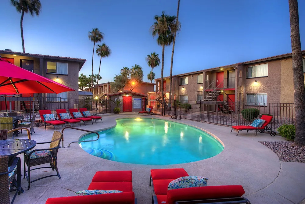 Park Suites at 104 - One Bedroom Apartment