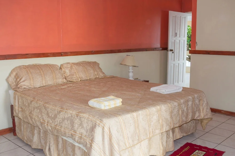 Golden Sands Guest House