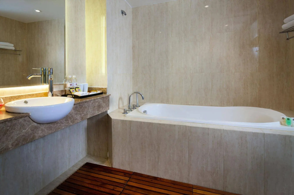 Dragon Pearl Hotel Hanoi