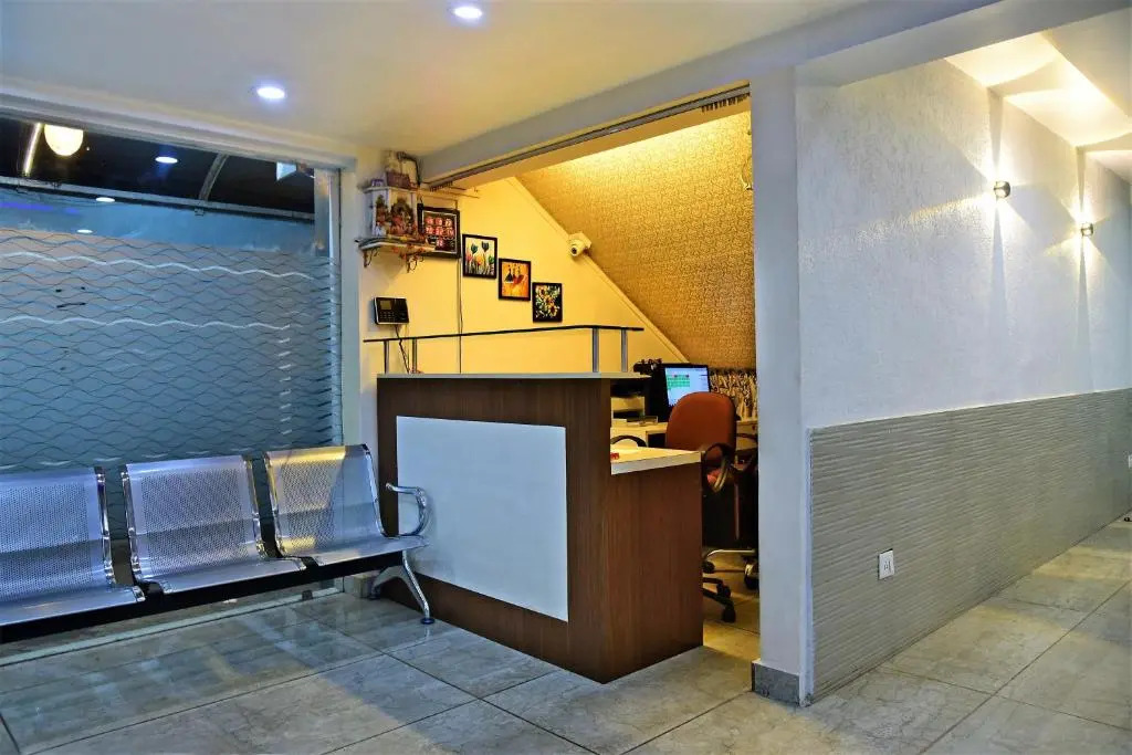 OYO 1015 Hotel Reliable Inn