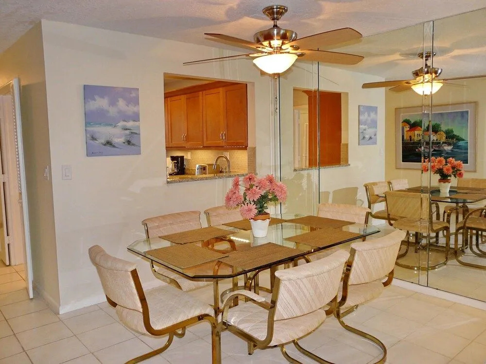 South end Condo With Pool/spa and Steps to Beach