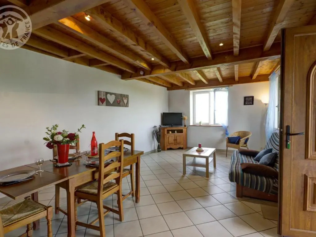 Gîte Saint-Héand, 3 pièces, 5 personnes - FR-1-496-4