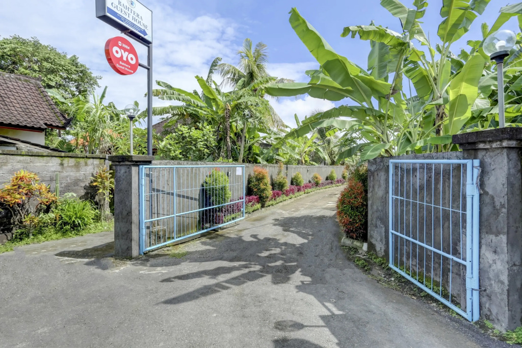 Bahtera Guest House