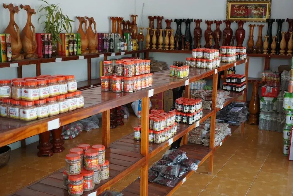 ღ Y Nghia at Ong Lang Beach ღ Coastal Haven with Home Cooked Bungalows ღ