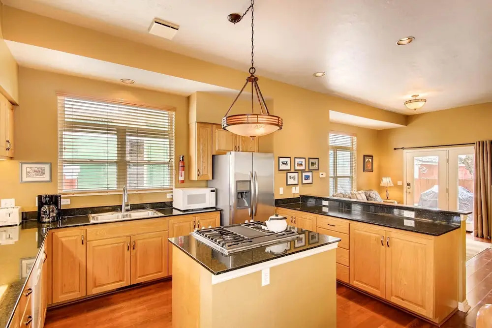 OLD TOWN RETREAT home