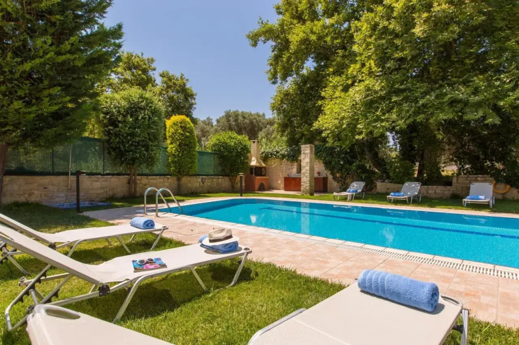 Villas Chrisi