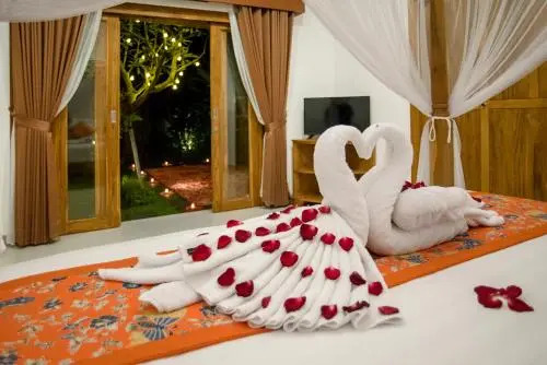 Villa Naema by Pertama Stay