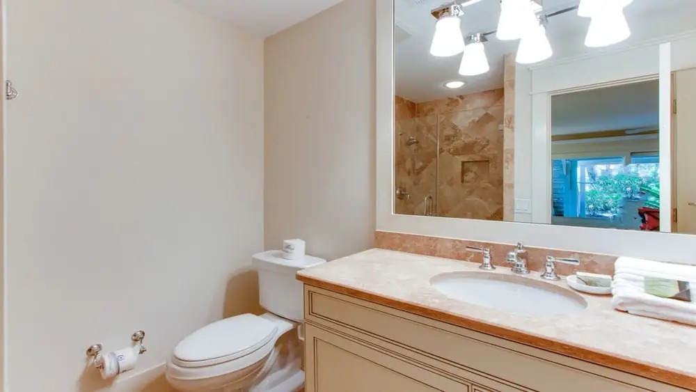 1b Sea Lane 5 Bedroom Home