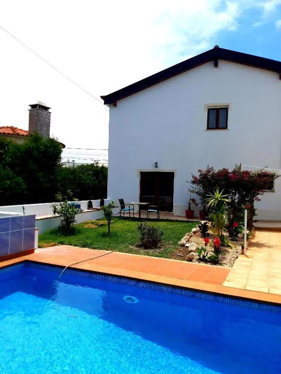 Andorina apartment 1km from arrifana beach