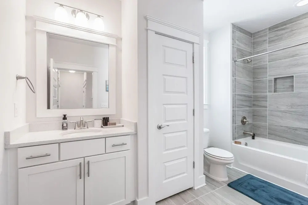 Grande Pointe Home 4 Bedrooms 2.5 Bathrooms Home