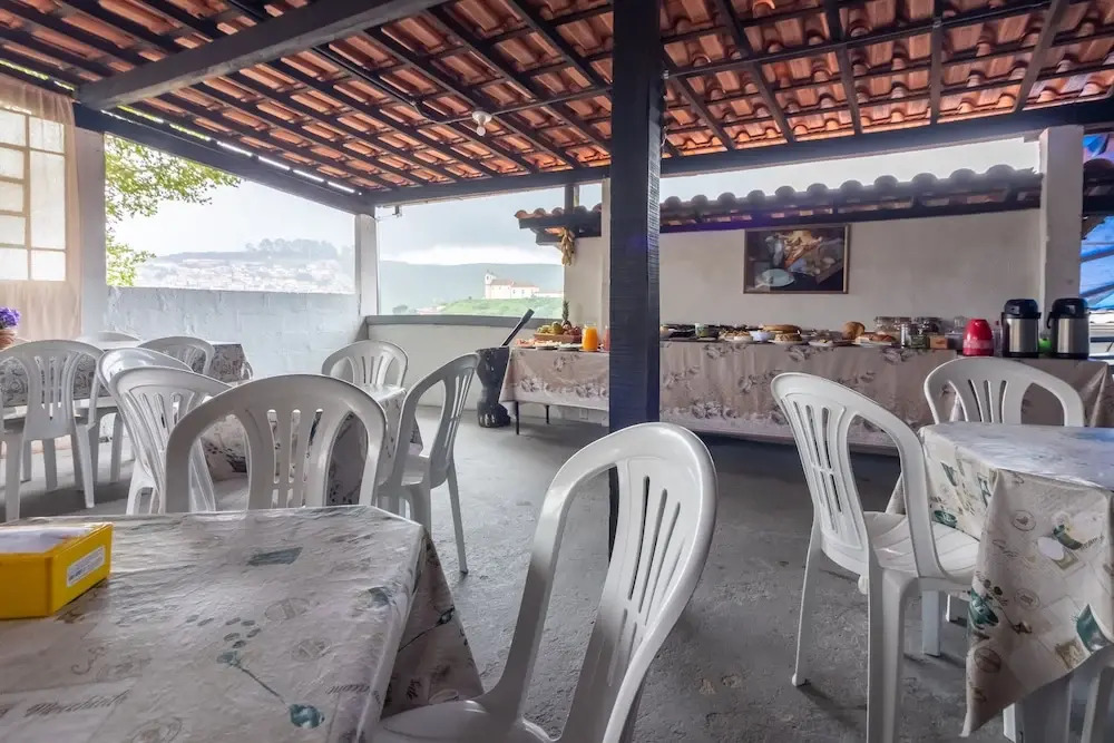 OYO Hospedaria Mineira