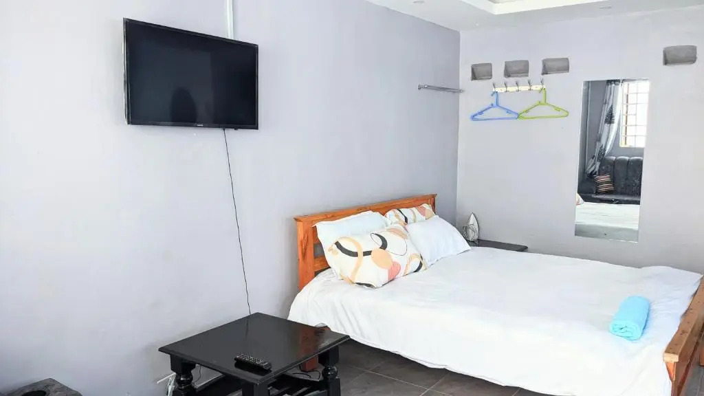 Nubian Palm staycation studio