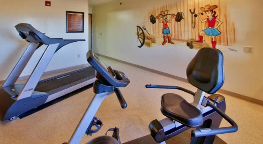 Western Skies Inn & Suites
