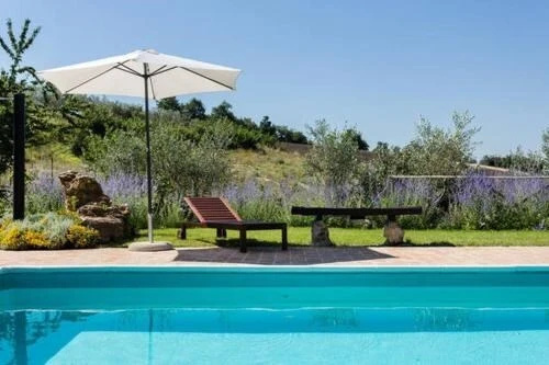 Umbrian Holiday on the enchanting hills of Todi
