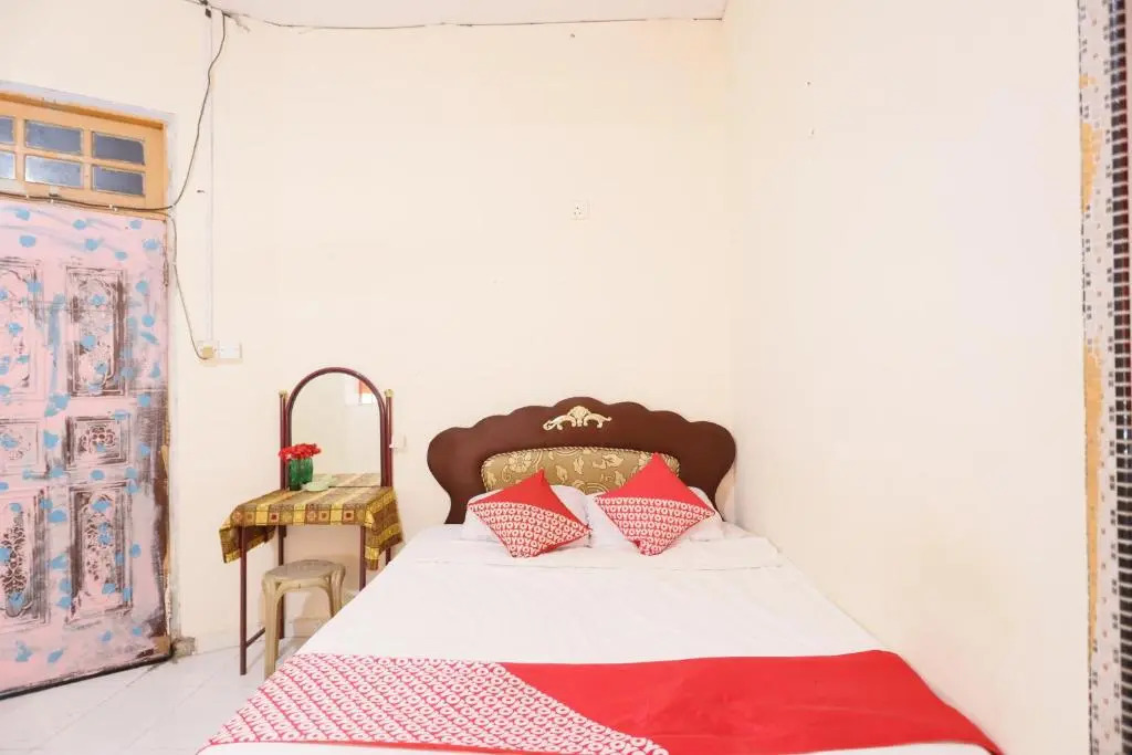 Hotel O Homestay Bude Sri